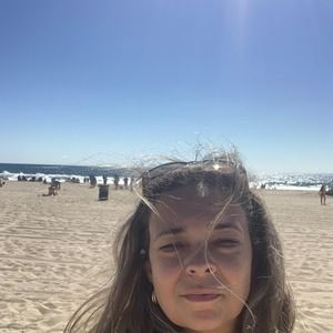 Meet your Posher, Sabrina